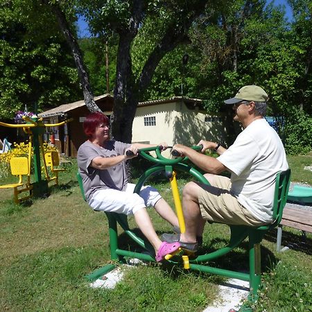 Camping Notre Dame Castellane Exterior photo