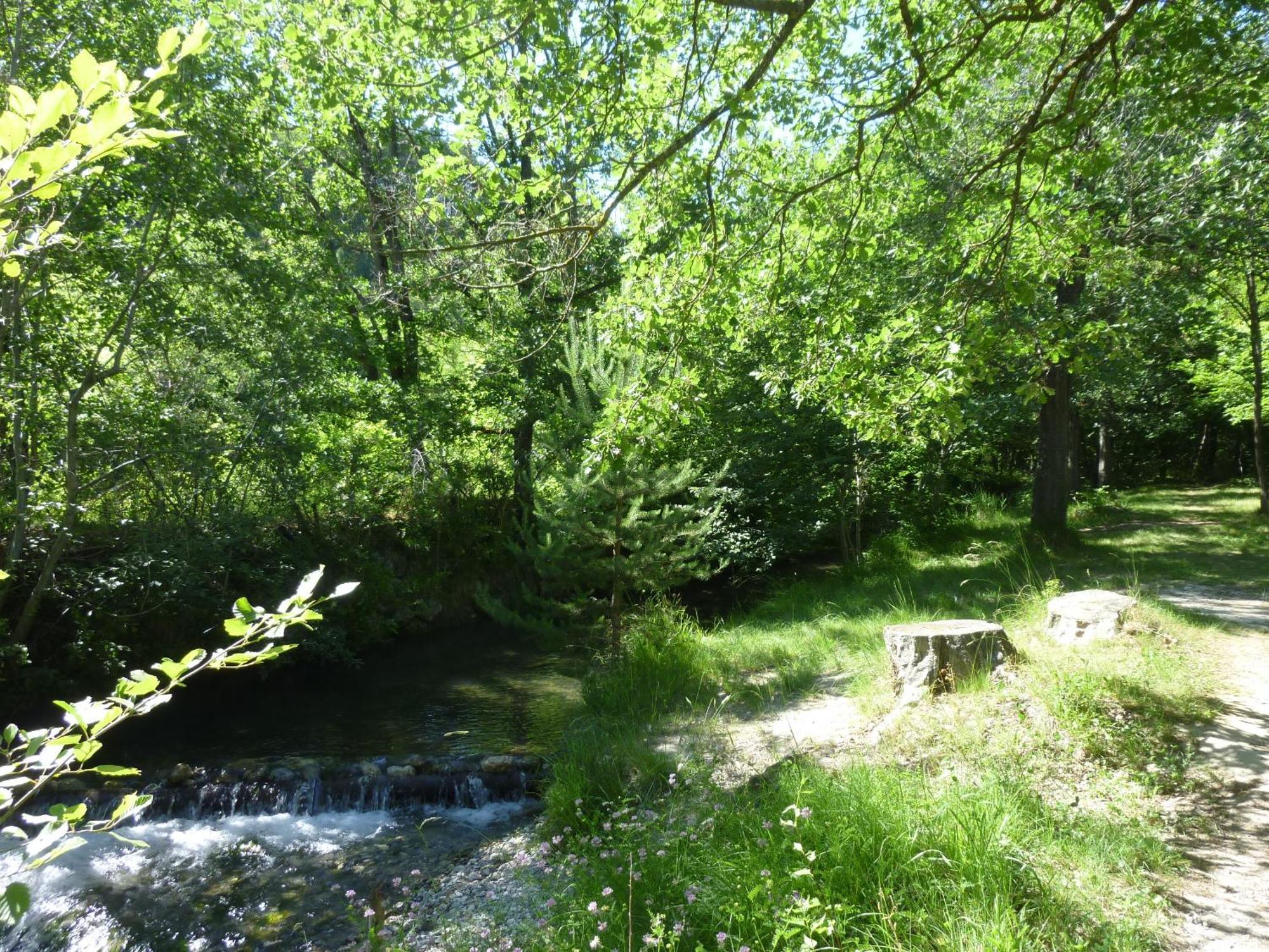 Camping Notre Dame Castellane Exterior photo